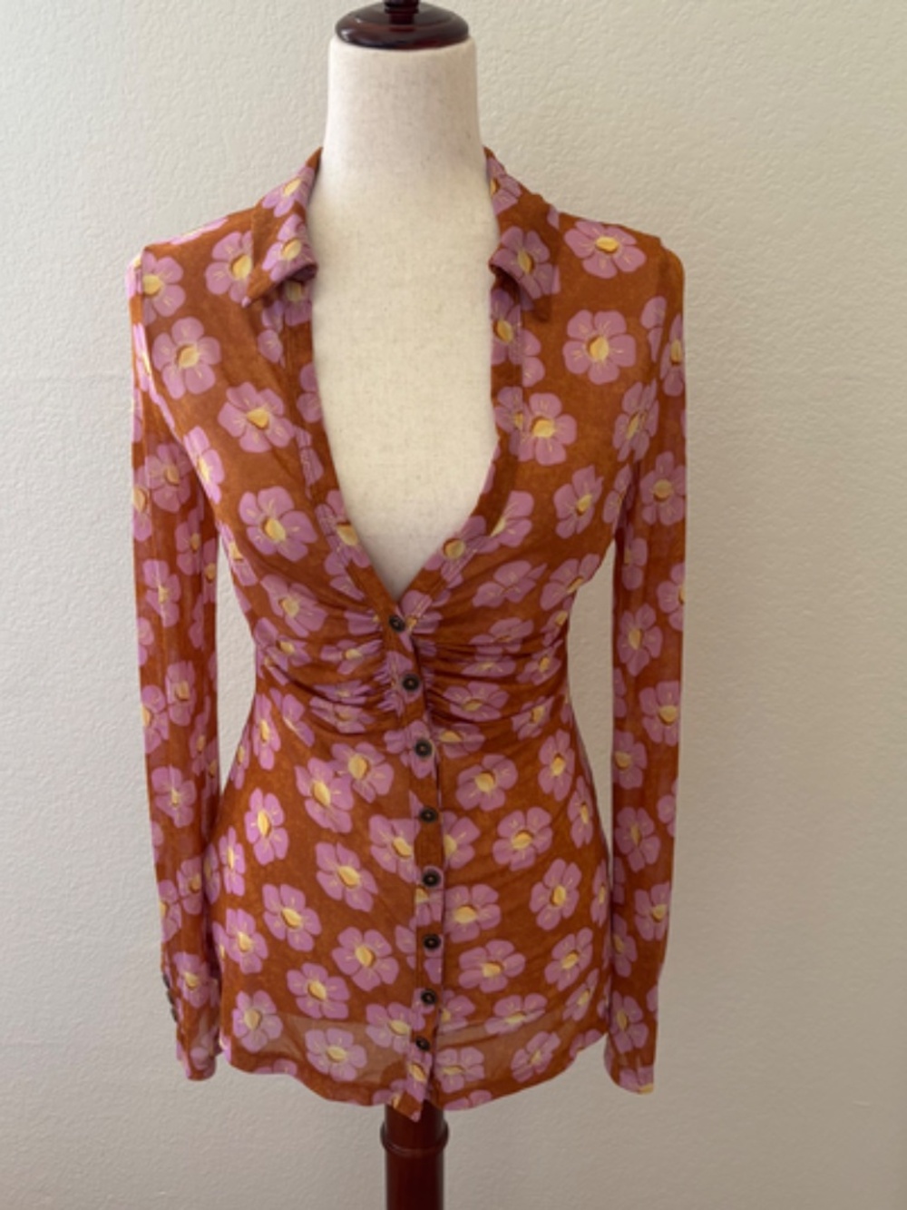 Free‎ People Lucky Shirtee brown and pink poppy floral print size Medium - Picture 4 of 7